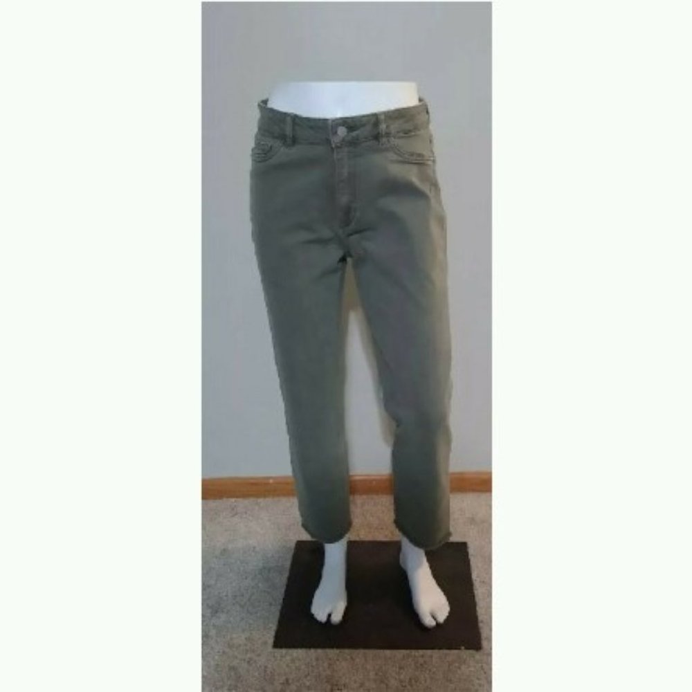 DL1961 Straight Leg Raw Hem Ankle Jeans 31 Green